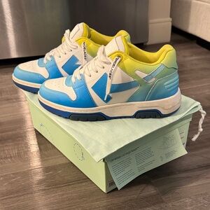 Off-White Blue and White Low-Top Sneakers